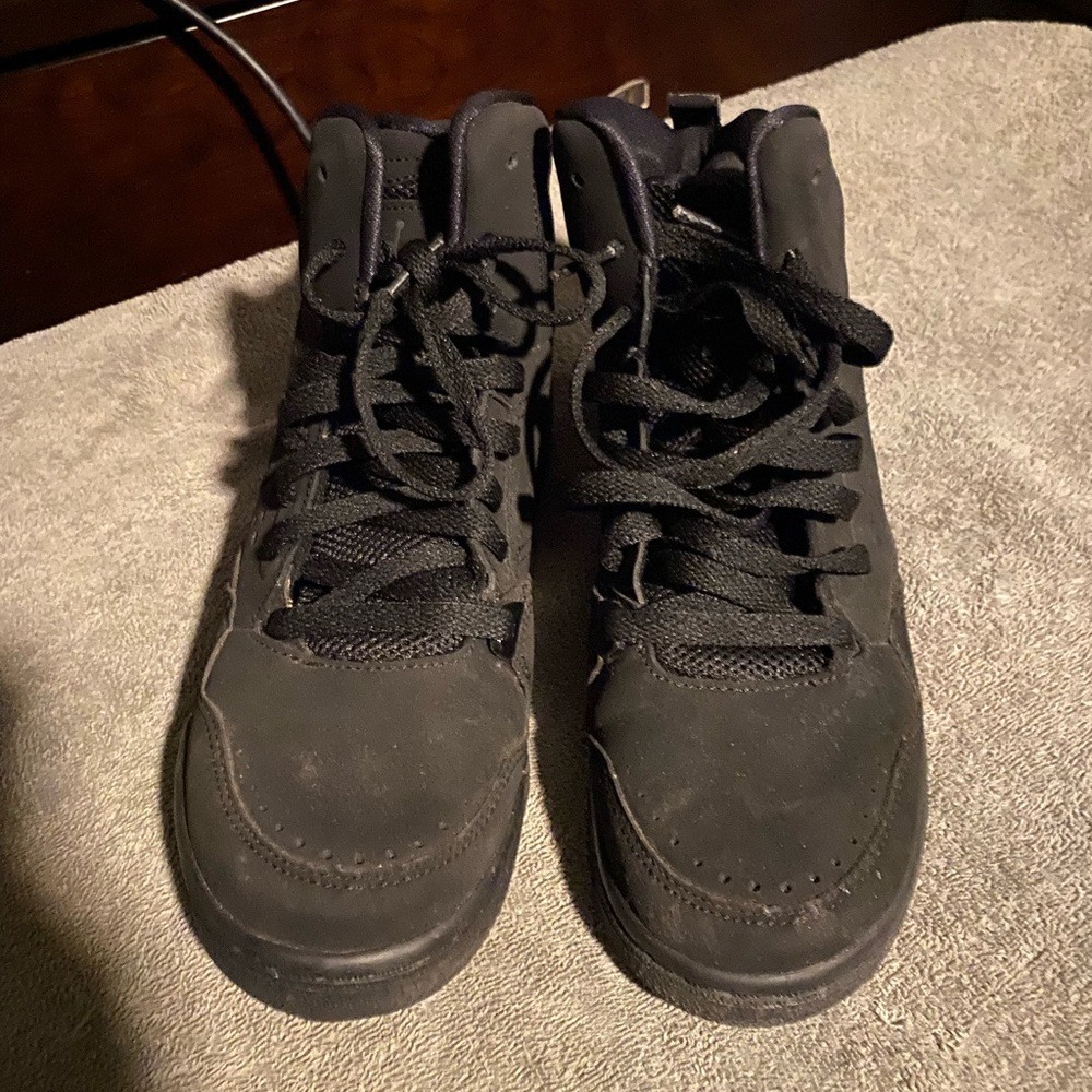 NIKE Jordan Flight Triple Black Size 7 Youth